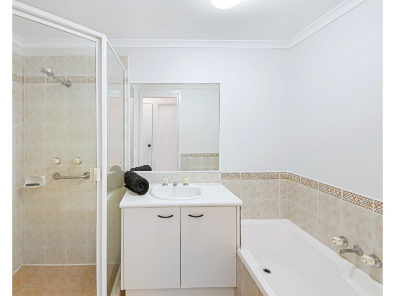 4/19-21 Pandanus St, Mudjimba QLD 4564