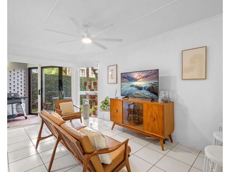 3/51 Edward St, Alexandra Headland QLD 4572