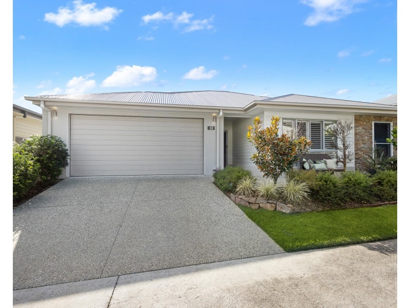 32/16 Grammar School Way, Forest Glen QLD 4556