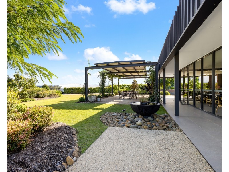 32/16 Grammar School Way, Forest Glen QLD 4556