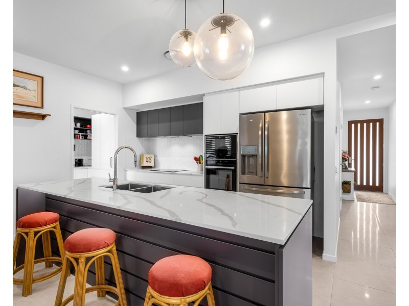 230/2 Retreat Dr, Buderim QLD 4556