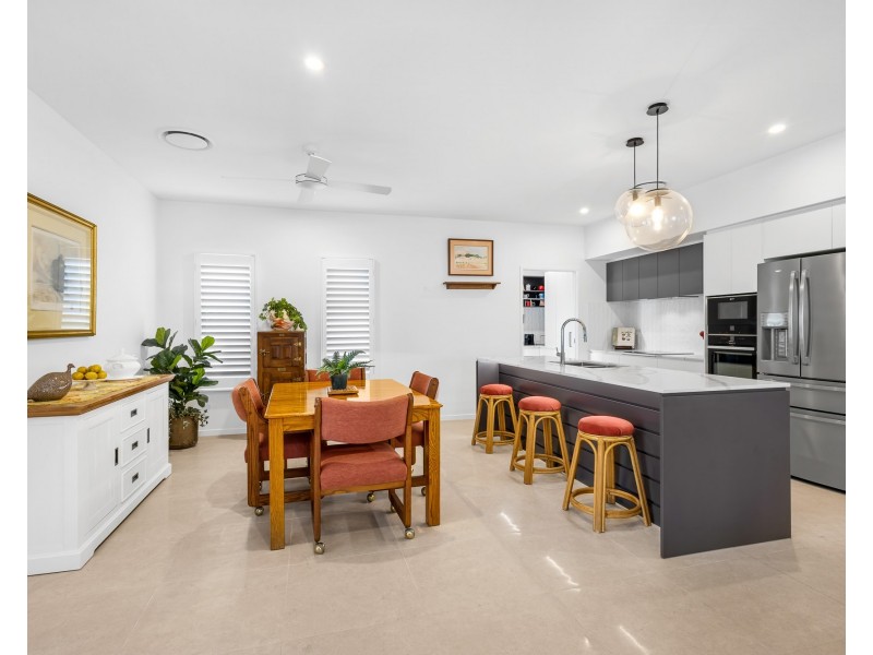 230/2 Retreat Dr, Buderim QLD 4556