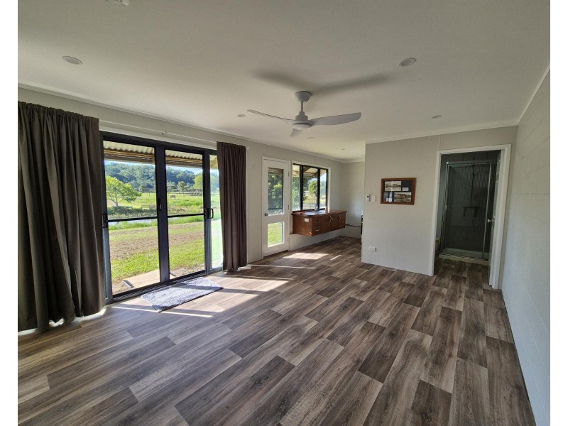 384-398 Blackall Range Road, West Woombye QLD 4559
