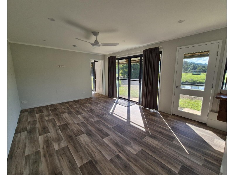 384-398 Blackall Range Road, West Woombye QLD 4559