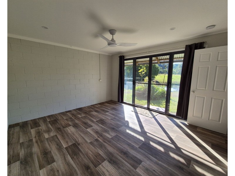384-398 Blackall Range Road, West Woombye QLD 4559
