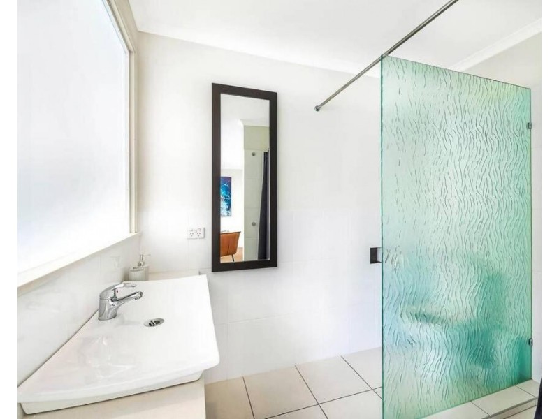 4a Admirals Ct, Mooloolaba QLD 4557