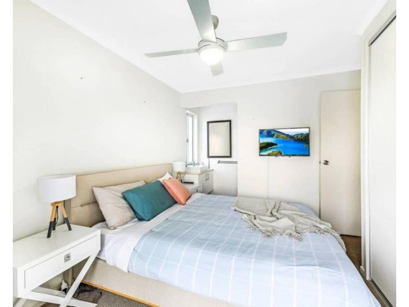 4a Admirals Ct, Mooloolaba QLD 4557