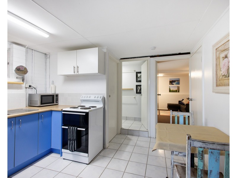 22 Crosby Hill Rd, Buderim QLD 4556