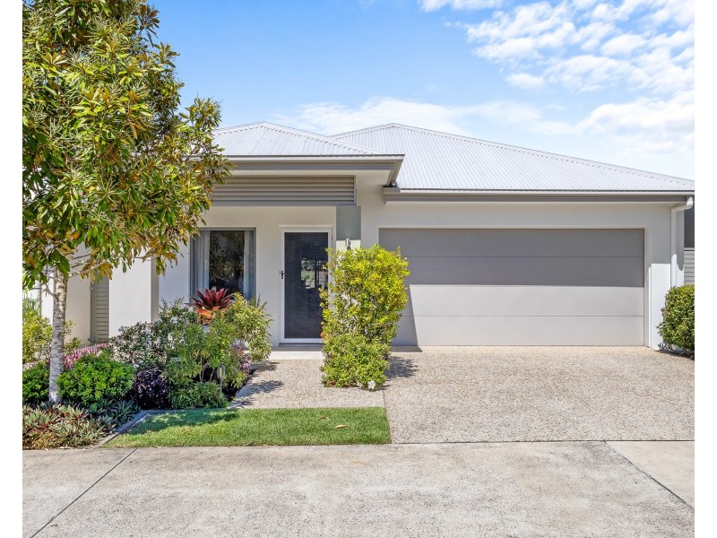 2/2 Retreat Drive, Buderim QLD 4556