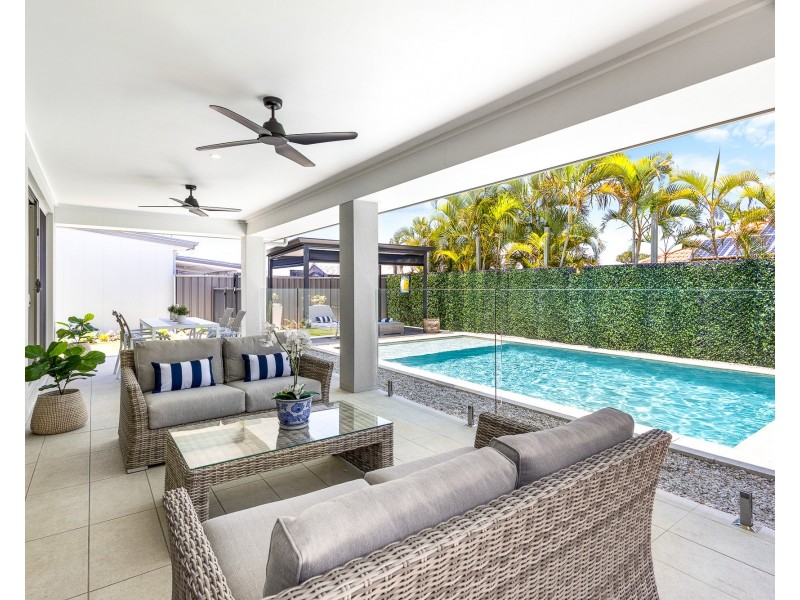 49 Marina View Dr, Pelican Waters QLD 4551