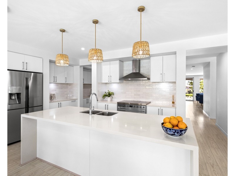 49 Marina View Dr, Pelican Waters QLD 4551