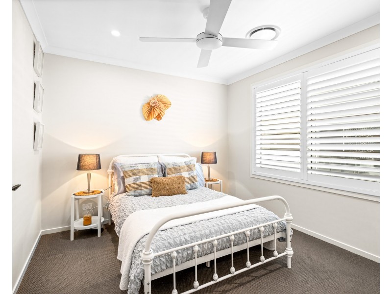 49 Marina View Dr, Pelican Waters QLD 4551