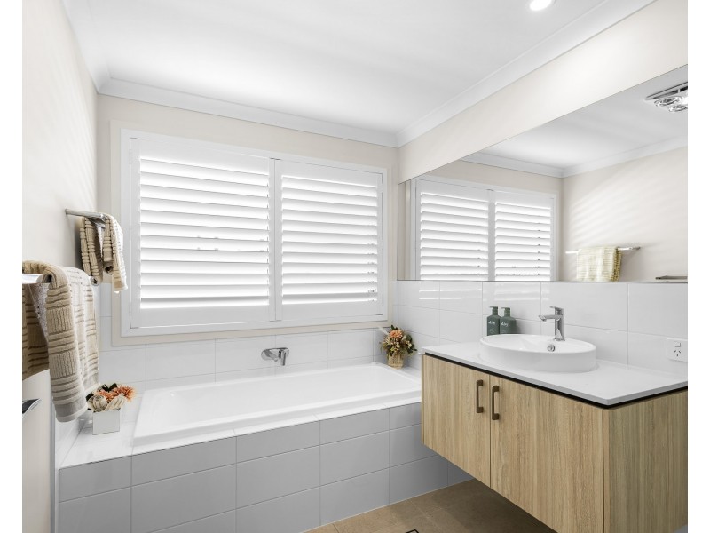 49 Marina View Dr, Pelican Waters QLD 4551