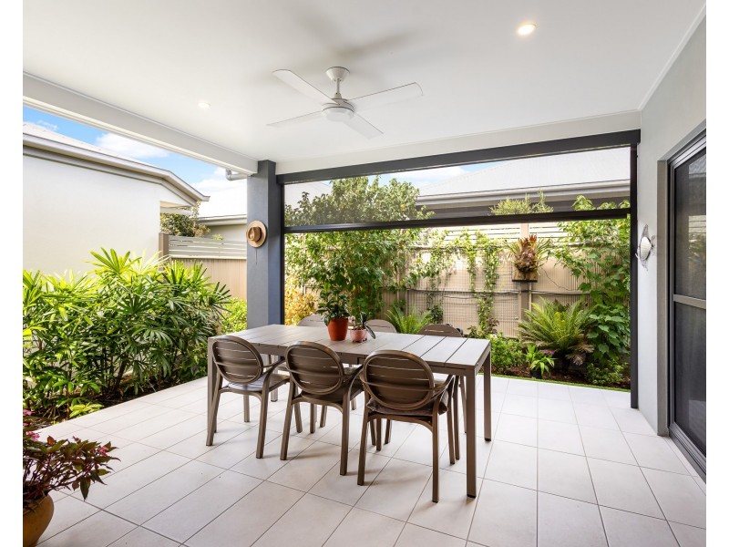 73/2 Retreat Drive, Buderim QLD 4556