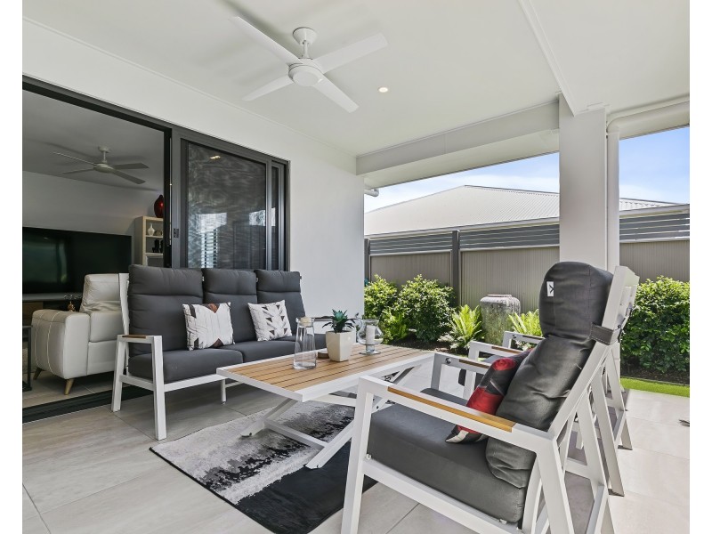 300/2 Retreat Dr, Buderim QLD 4556