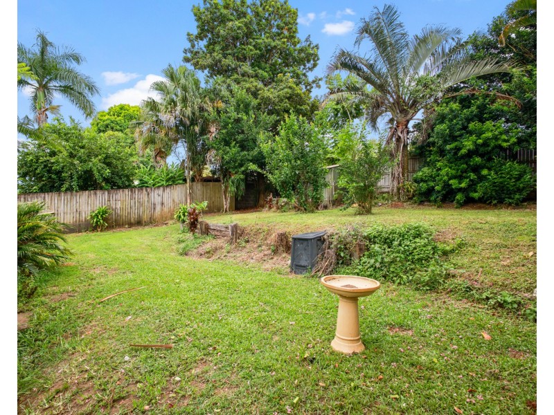 42 Hocking St, Nambour QLD 4560