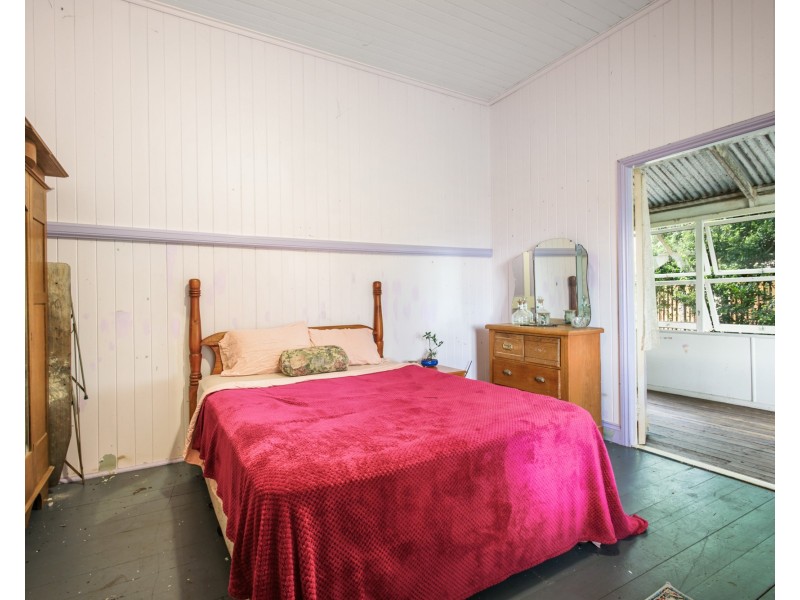 42 Hocking St, Nambour QLD 4560