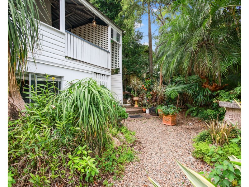 42 Hocking St, Nambour QLD 4560