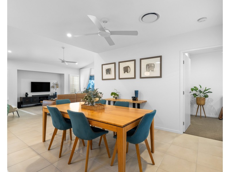 274/2 Retreat Dr, Buderim QLD 4556