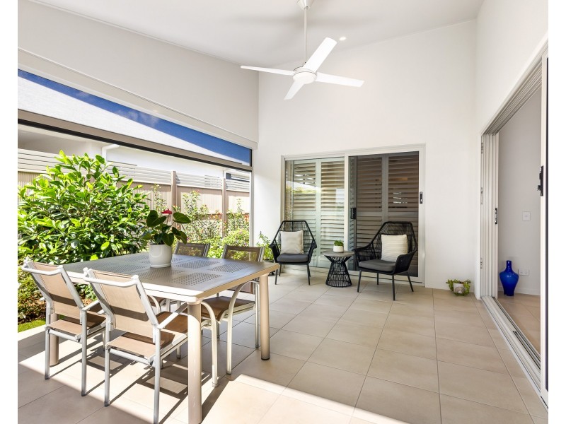 274/2 Retreat Dr, Buderim QLD 4556