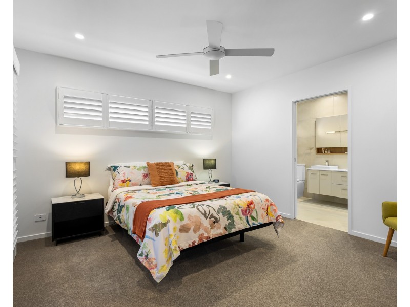 274/2 Retreat Dr, Buderim QLD 4556