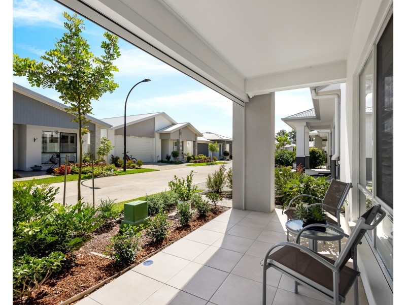 274/2 Retreat Dr, Buderim QLD 4556