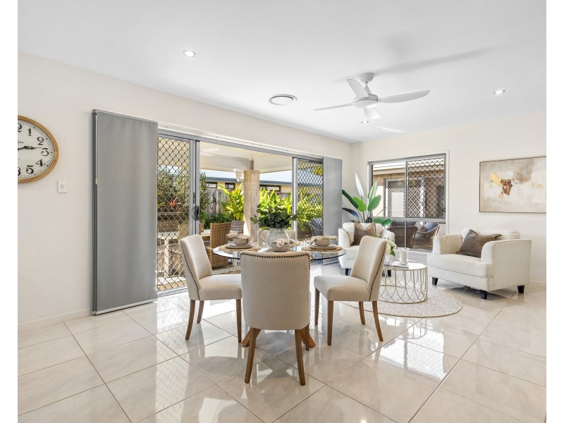 6 Impression Dr, Nambour QLD 4560