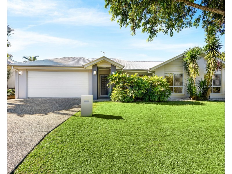 6 Impression Dr, Nambour QLD 4560