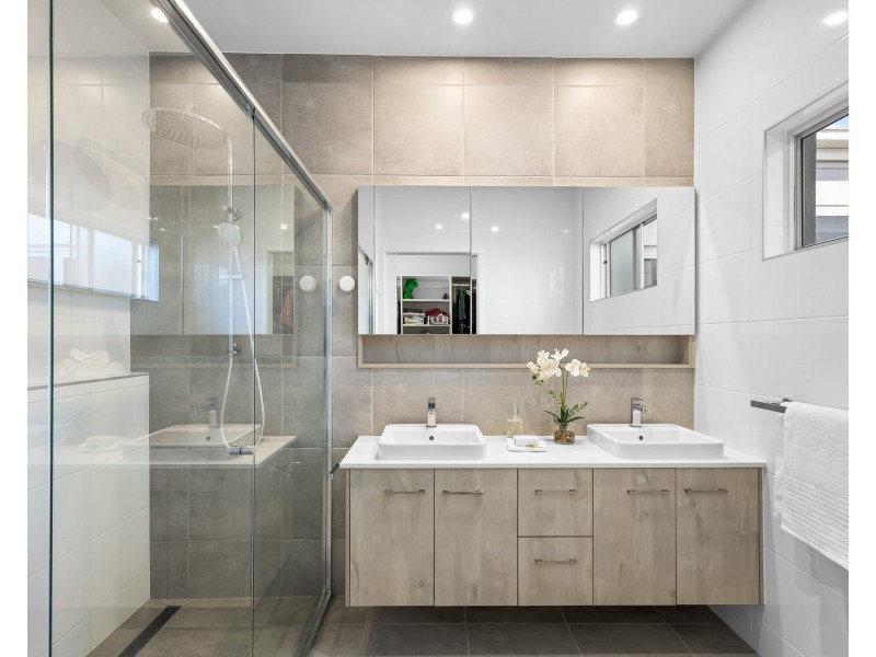 283/2 Retreat Dr, Buderim QLD 4556