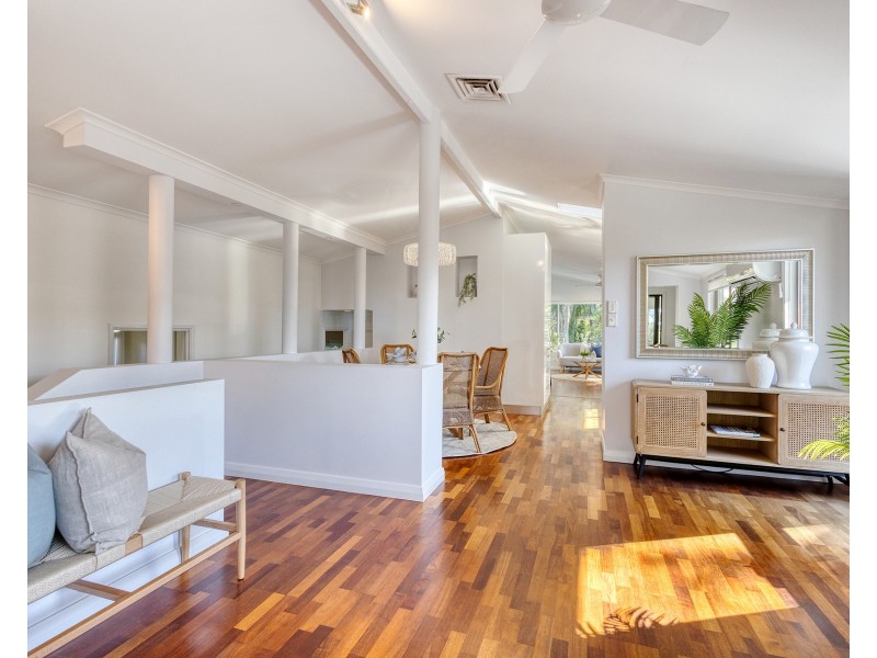 15 Pheasant St, Buderim QLD 4556