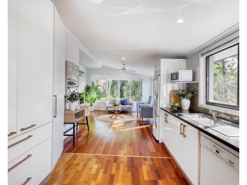 15 Pheasant St, Buderim QLD 4556