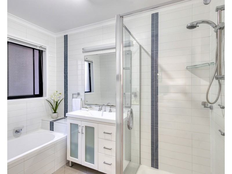 15 Pheasant St, Buderim QLD 4556