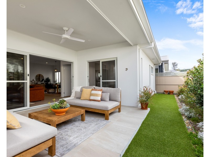 301/2 Retreat Dr, Buderim QLD 4556