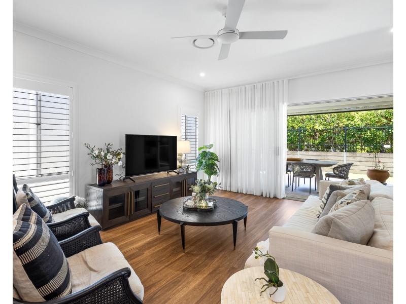 3/2 Retreat Dr, Buderim QLD 4556