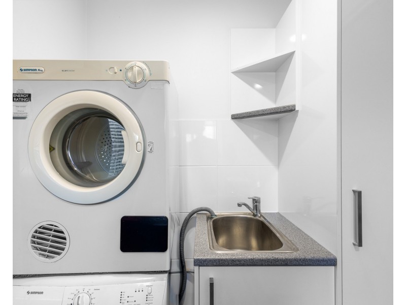 4/6 Philipp St, Maroochydore QLD 4558