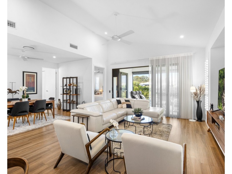 245/2 Retreat Dr, Buderim QLD 4556