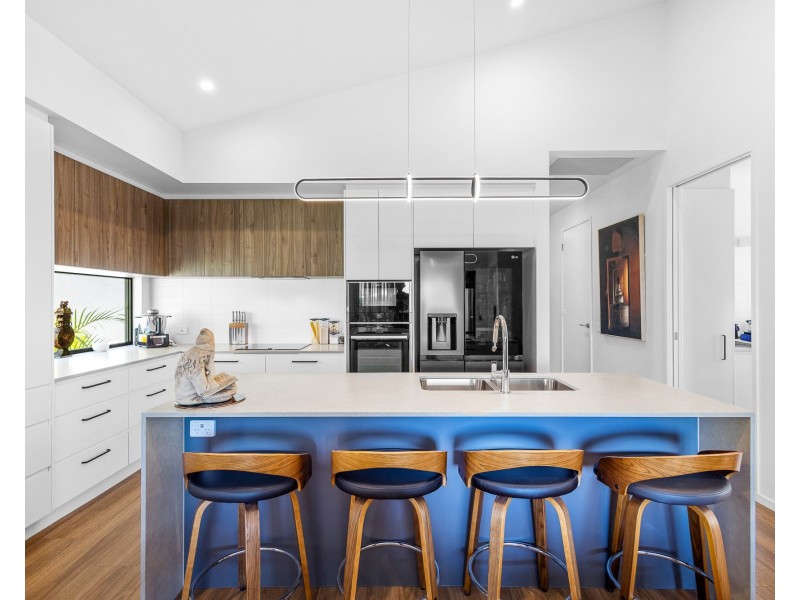 245/2 Retreat Dr, Buderim QLD 4556