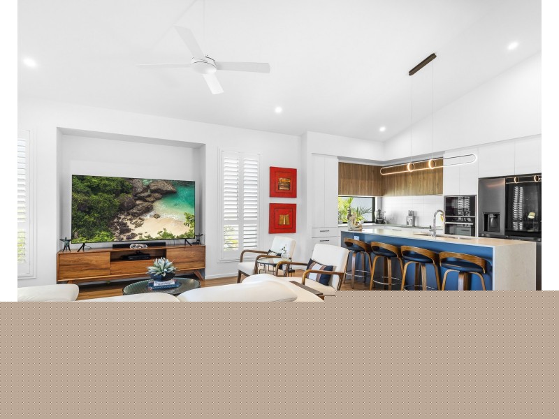 245/2 Retreat Dr, Buderim QLD 4556