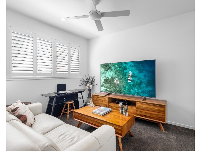 245/2 Retreat Dr, Buderim QLD 4556