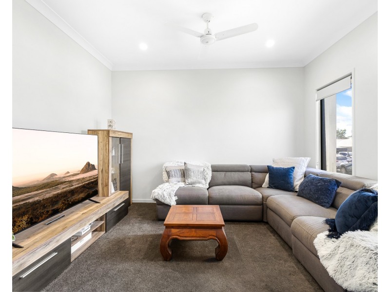 3 Serenity Cres, Donnybrook QLD 4510