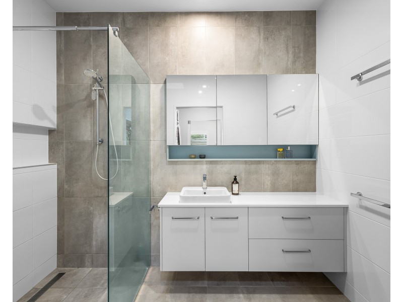 25/2 Retreat Dr, Buderim QLD 4556