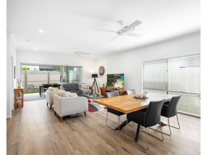 25/2 Retreat Dr, Buderim QLD 4556