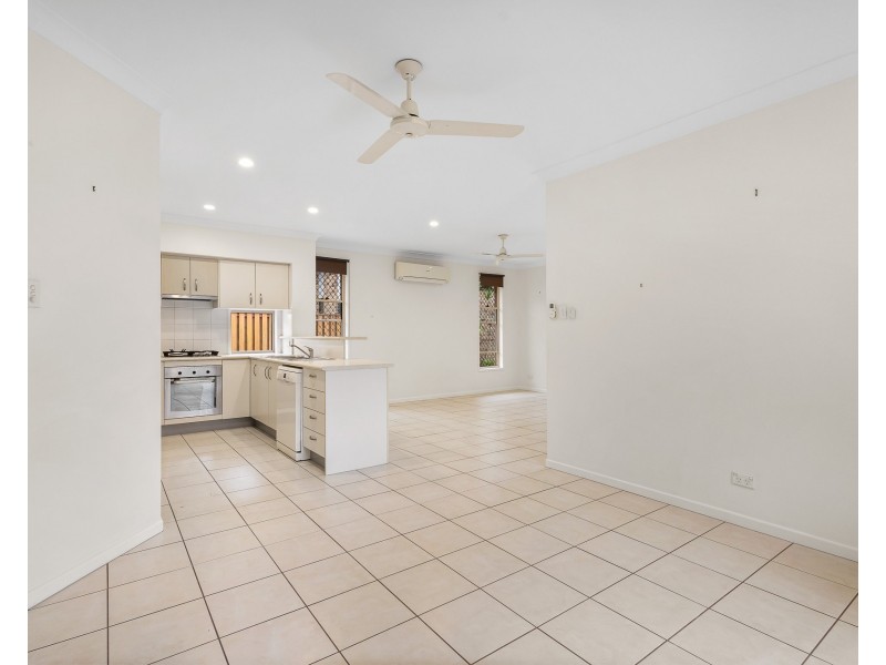 26 Parkland Dr, Pacific Paradise QLD 4564