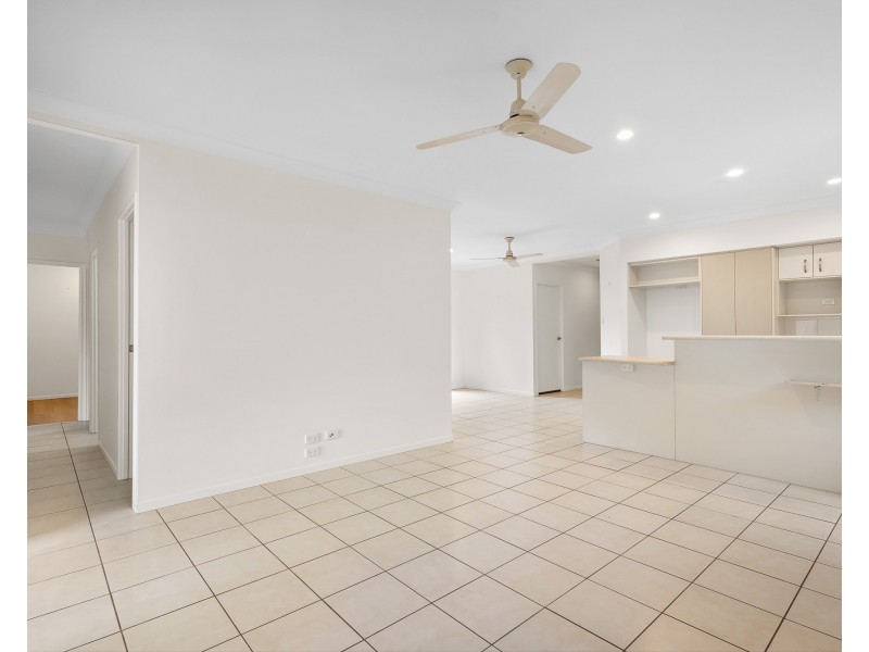 26 Parkland Dr, Pacific Paradise QLD 4564