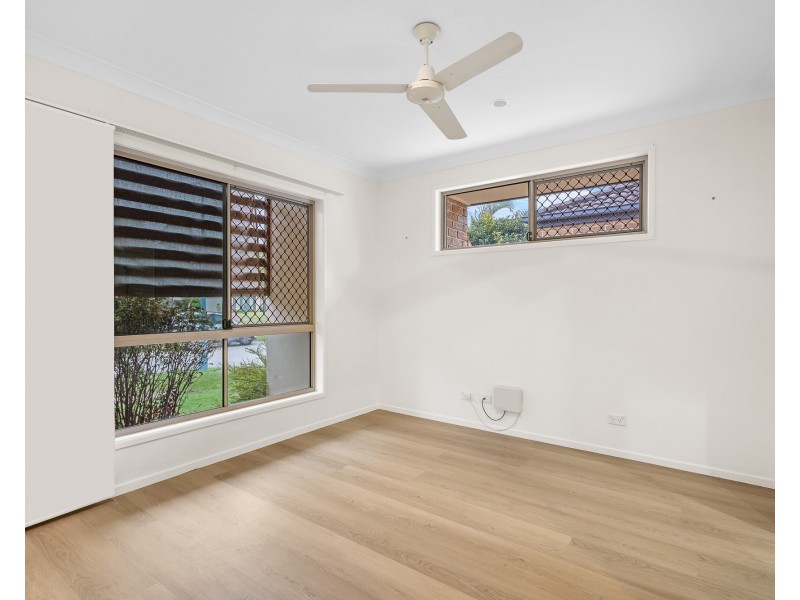 26 Parkland Dr, Pacific Paradise QLD 4564