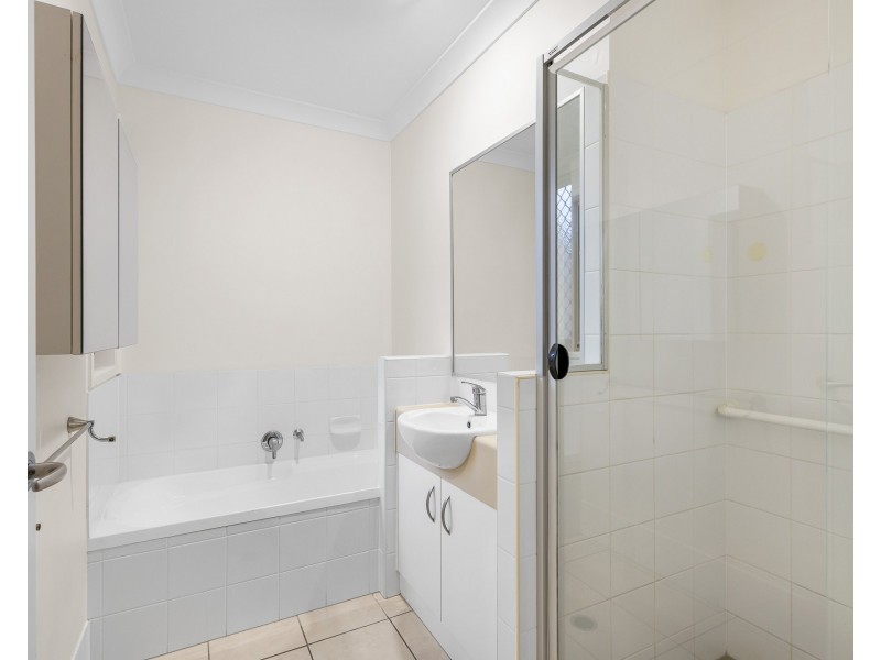 26 Parkland Dr, Pacific Paradise QLD 4564