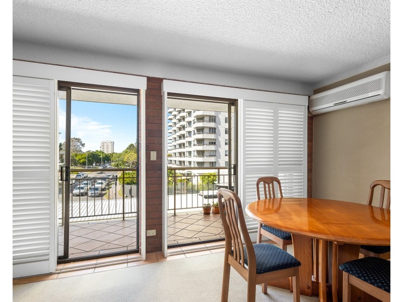 12/13 Burnett St, Mooloolaba QLD 4557