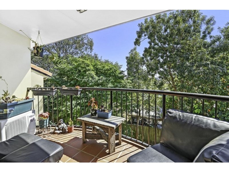 33/170 High Street, Southport QLD 4215