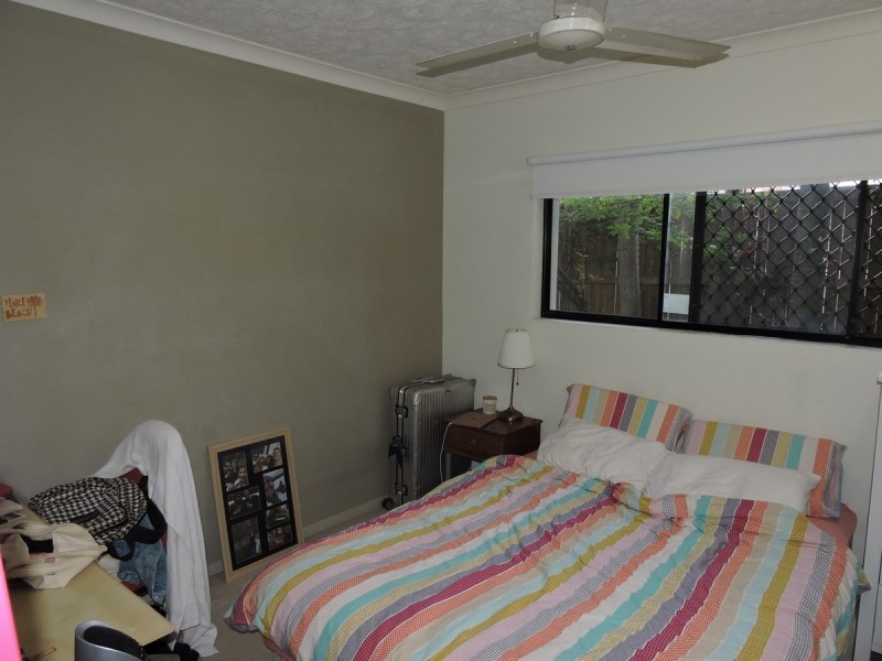 1/6 White Street, Southport QLD 4215