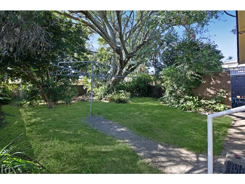 15 Cawthray Street, Biggera Waters QLD 4216